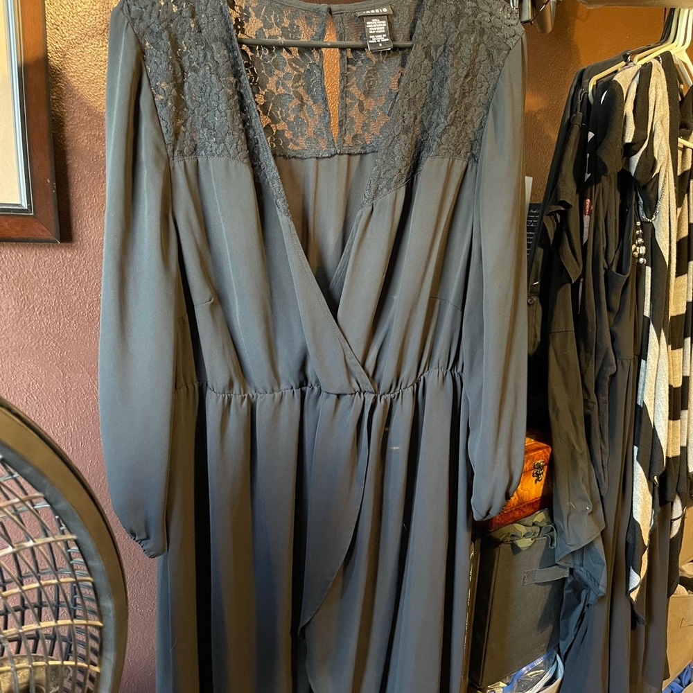 Torrid Size 3 Maxi Tunic Top